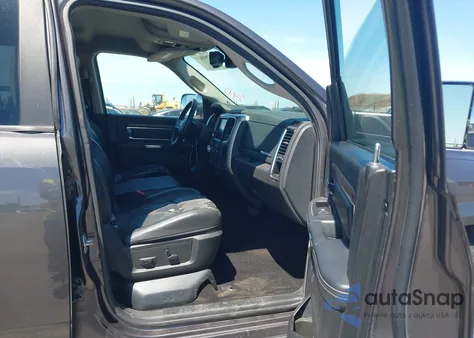 2015 Ram 1500 Laramie из США, поврежденный, VIN 1C6RR7NT1FS546867